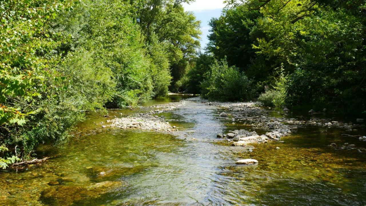 Gîte proche du canal du midi et Narbonne 2 chambres Mirepeisset Esterno foto